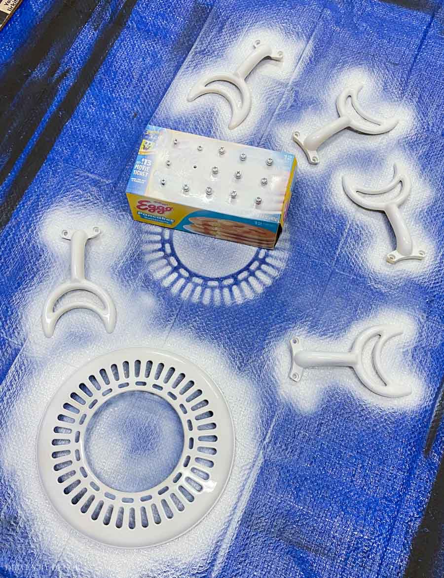 How To Paint a Ceiling Fan To Make It Look Like New!