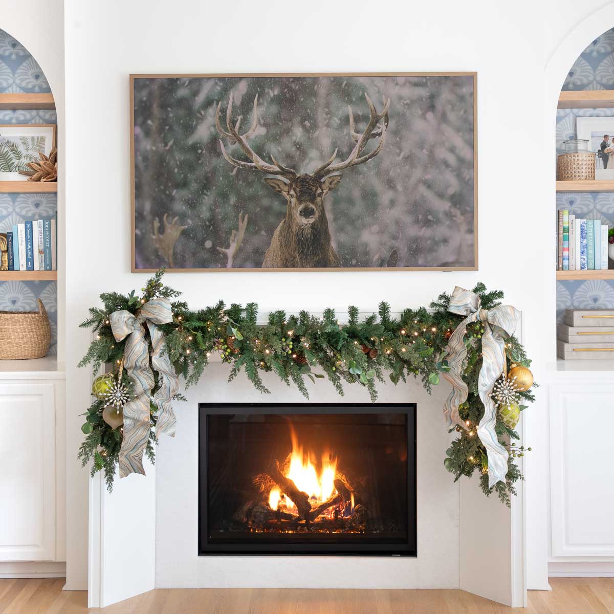 Simple Tips for Hanging a Garland on Your Mantel